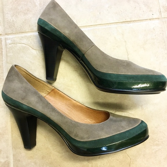 Sofft Shoes - Gorgeous Sofft suede and patent heels!